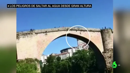 Saltar desde un puente al agua puede dejarte inconsciente de 'un planchazo' Saltar desde un puente al agua puede dejarte inconsciente de 'un planchazo'