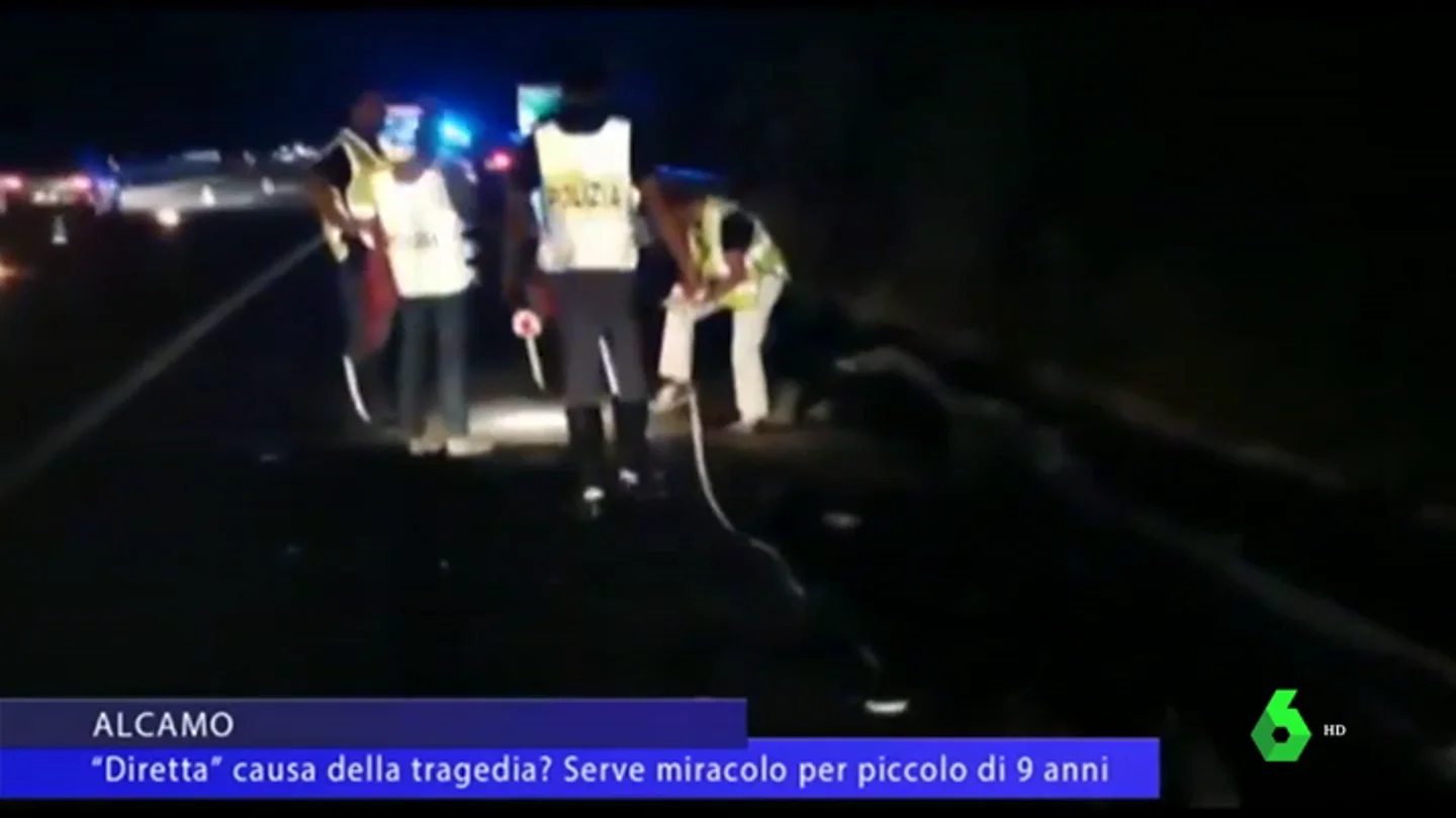 Se graba conduciendo a toda velocidad y lo pagan sus hijos: uno muere y el otro se encuentra en estado grave Se graba conduciendo a toda velocidad y lo pagan sus hijos: uno muere y el otro se encuentra en estado grave