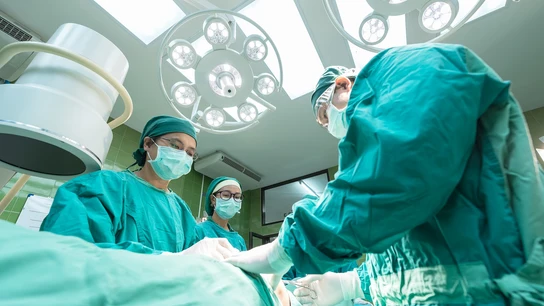 Por primera vez en España se usa una terapia de crioablación contra el cáncer de mama Por primera vez en España se usa una terapia de crioablación contra el cáncer de mama