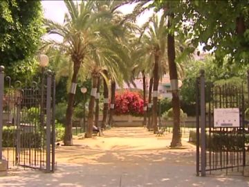 Entrada a los jardines de Casa Varela Entrada a los jardines de Casa Varela