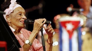La mítica cantante de jazz cubano Omara Portuondo 