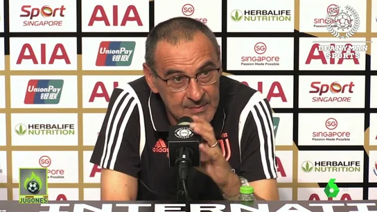 Sarri, tajante sobre la situación de Cristiano: "Puede moverse por donde quiera en el campo, es el mejor jugador" Sarri, tajante sobre la situación de Cristiano: "Puede moverse por donde quiera en el campo, es el mejor jugador"