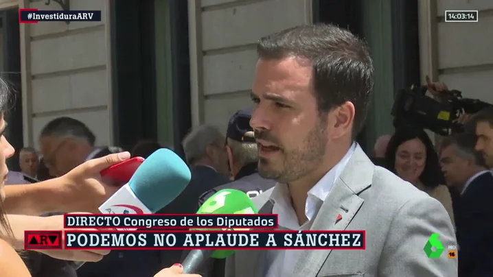 Alberto Garzón critica el discurso de Pedro Sánchez: "Llamar a la puerta de izquierda y derecha es incompatible"