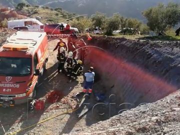 La Guardia Civil confirma que Julen fue sepultado por la tierra que fue arrastrando La Guardia Civil confirma que Julen fue sepultado por la tierra que fue arrastrando