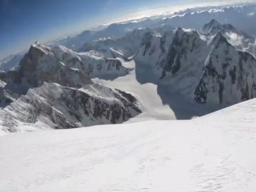 Max Berger, en su descenso por el K2 Max Berger, en su descenso por el K2