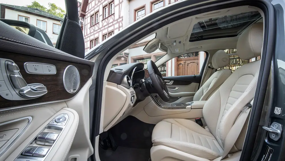 Mercedes GLC