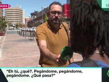 "Tengo mucho miedo porque me pegaron mucho": Habla el hombre negro al que dos vigilantes dieron una paliza en una estación de Madrid "Tengo mucho miedo porque me pegaron mucho": Habla el hombre negro al que dos vigilantes dieron una paliza en una estación de Madrid