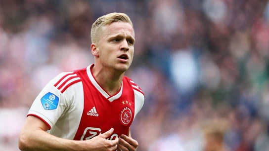 El centrocampista holandés Van de Beek El centrocampista holandés Van de Beek