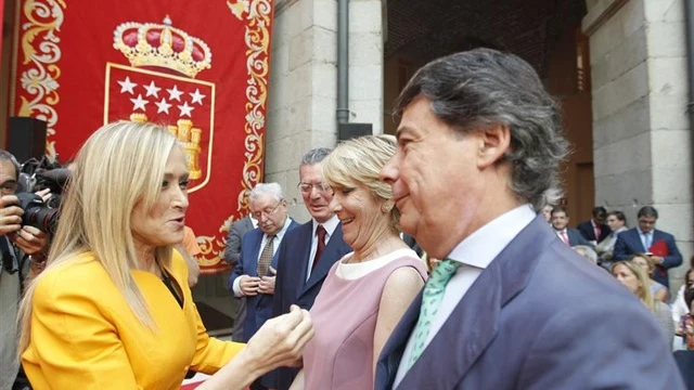 En la foto, Cristina Cifuentes, Esperanza Aguirre e Ignacio González