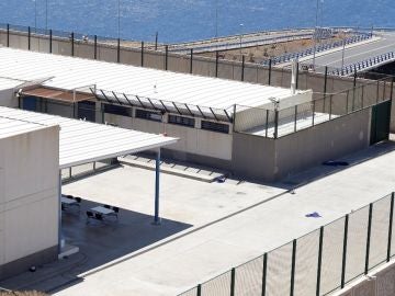 Centro de Internamiento de Extranjeros (CIE) de Hoya Fría, en Tenerife Centro de Internamiento de Extranjeros (CIE) de Hoya Fría, en Tenerife