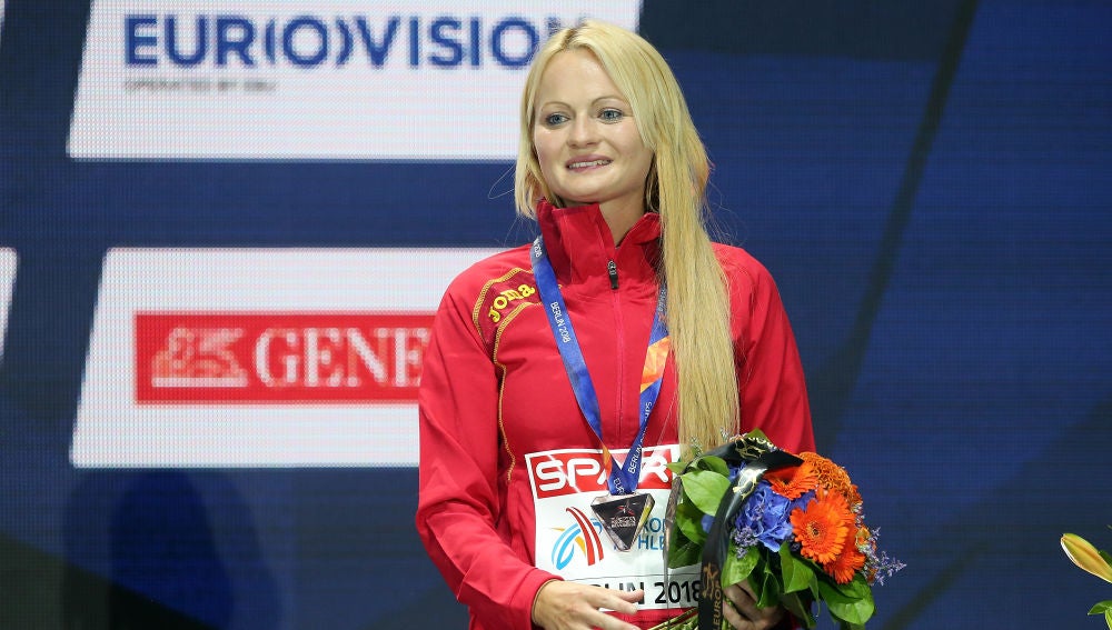 Julia Takacs, en 2018, tras ganar la medalla de bronce europea