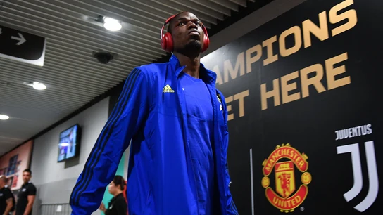Pogba, antes de un partido del Manchester United Pogba, antes de un partido del Manchester United