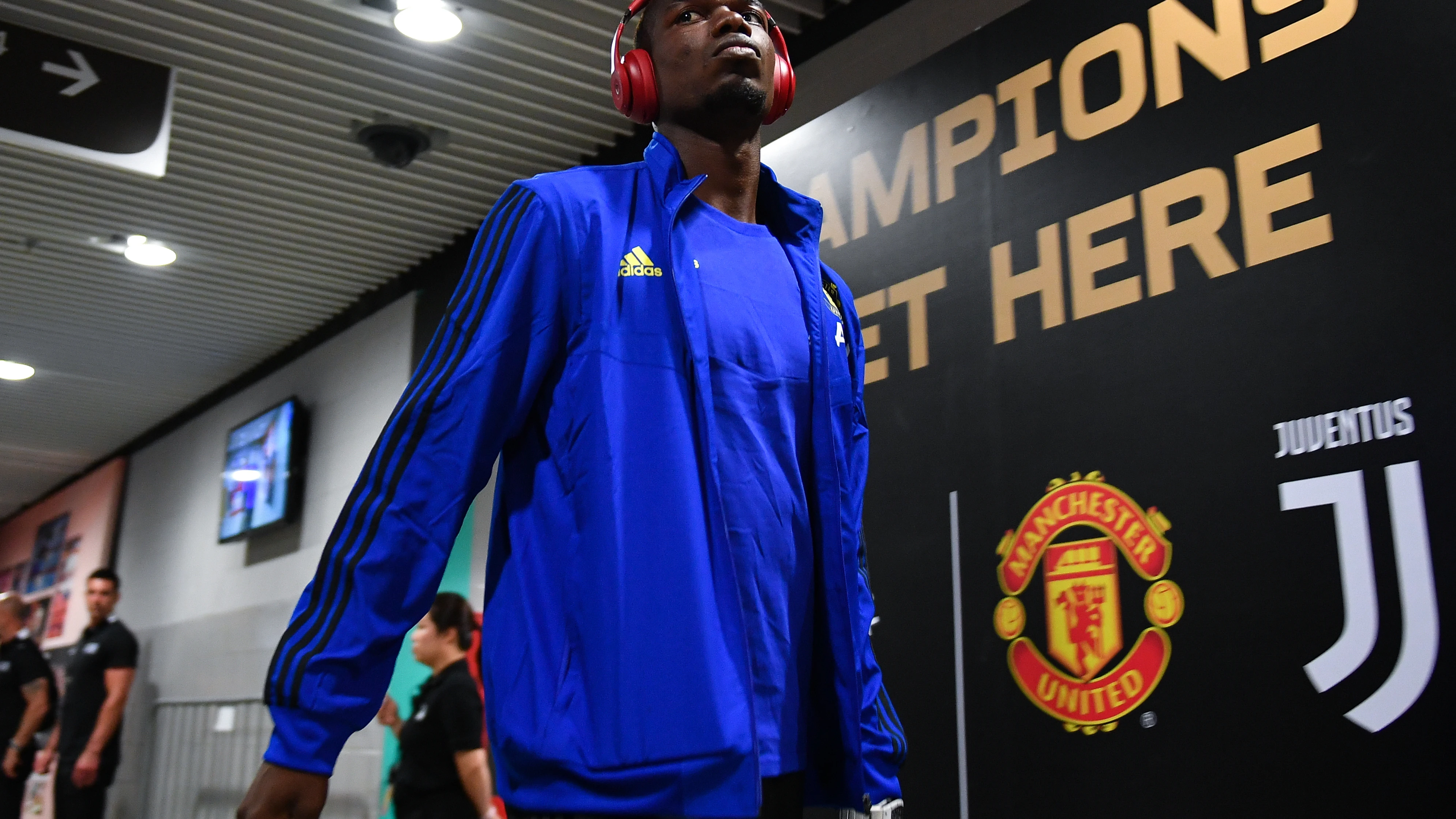 Pogba, antes de un partido del Manchester United