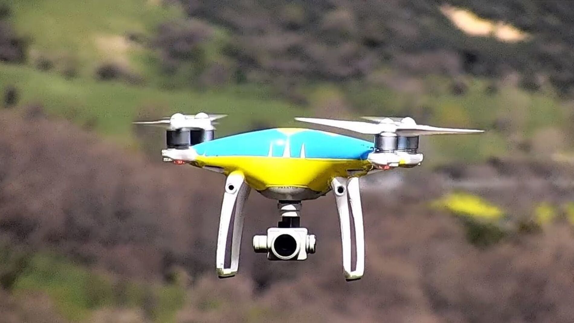 Como funciona un dron con online camara