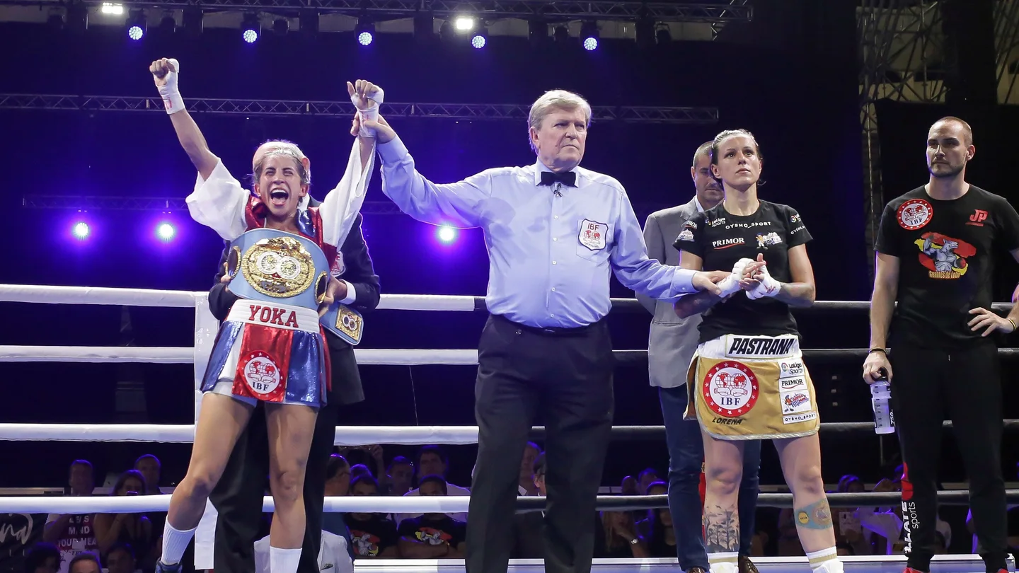 Yokasta Valle gana su combate contra Joana Pastrana Yokasta Valle gana su combate contra Joana Pastrana