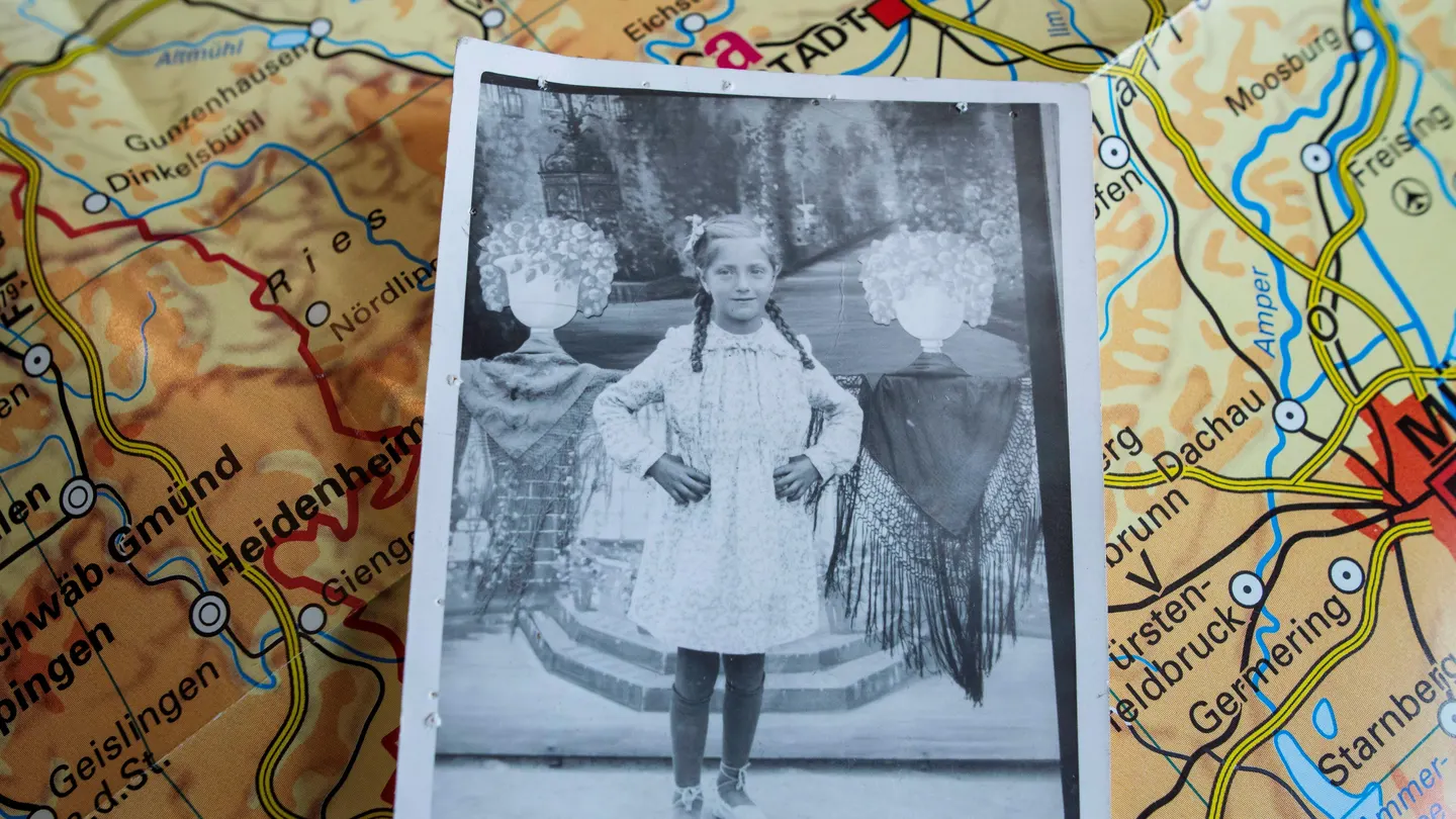 La foto de Paquita que los nazis confiscaron a su padre La foto de Paquita que los nazis confiscaron a su padre