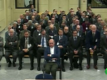 Imagen del juicio celebrado por el caso de las tarjetas 'black'. Imagen del juicio celebrado por el caso de las tarjetas 'black'.