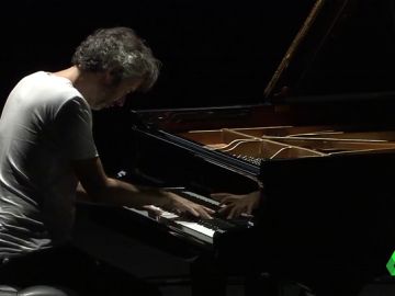 James Rhodes, encantado de tocar bajo las estrellas de Andalucía en el Starlite James Rhodes, encantado de tocar bajo las estrellas de Andalucía en el Starlite