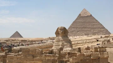 Gran Esfinge de Guiza y pirámides egipcias