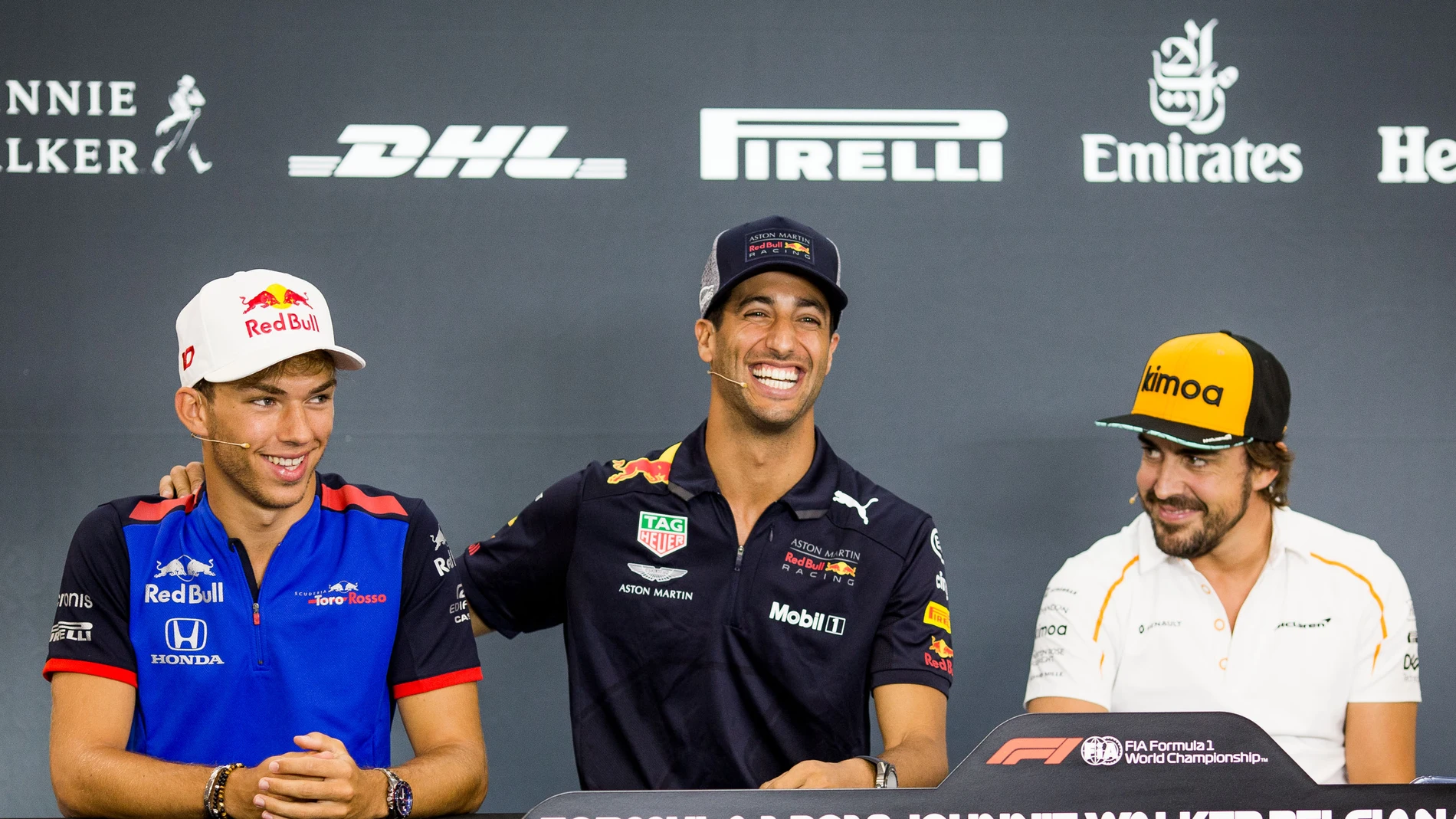 Pierre Gasly, Daniel Ricciardo y Fernando Alonso, en el GP de Bélgica de 2018