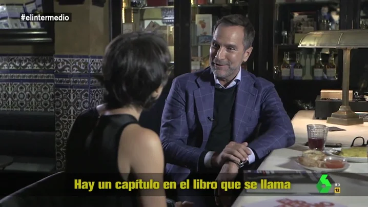 Cuando James Costos se sinceró sobre los políticos españoles Cuando James Costos se sinceró sobre los políticos españoles: "Cada uno tiene su propia seguridad y confianza"