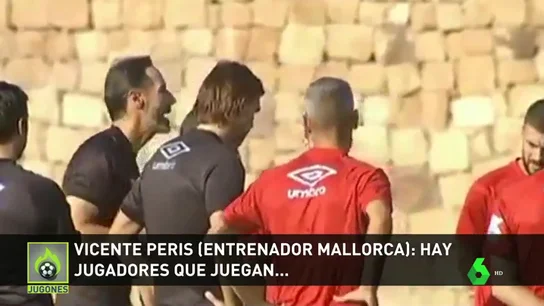 Vicente Moreno estalla ante la pasividad de sus jugadores: "Me cago en la p***, ya no aguanto más" Vicente Moreno estalla ante la pasividad de sus jugadores: "Me cago en la p***, ya no aguanto más"