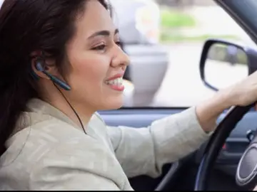 Conducir con auriculares Conducir con auriculares