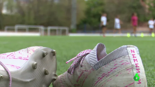 Ni cantantes, ni actrices: las niñas quieren ser futbolistas Ni cantantes, ni actrices: las niñas quieren ser futbolistas
