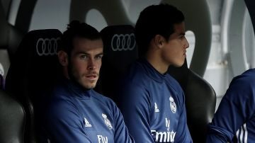 Bale y James, en el banquillo del Real Madrid