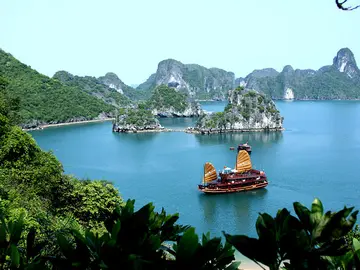 Bahía de Halong Bahía de Halong