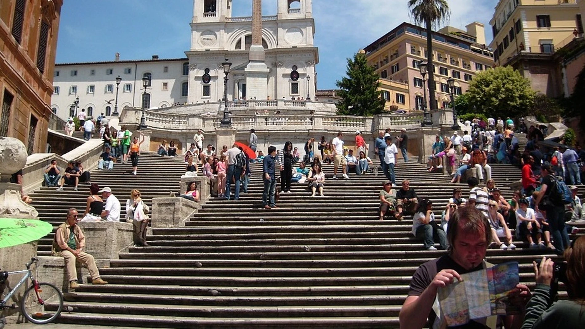 Escalinata de la plaza de España en Roma
