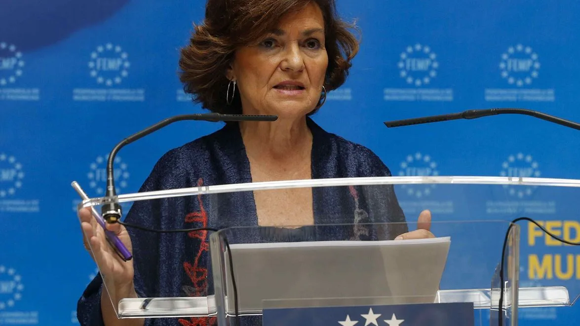 Carmen Calvo ante los medios