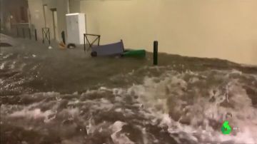 Inundación en las calles de Toulouse, Francia