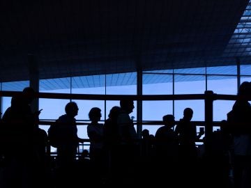 Pasajeros en el Aeropuerto de El Prat Pasajeros en el Aeropuerto de El Prat