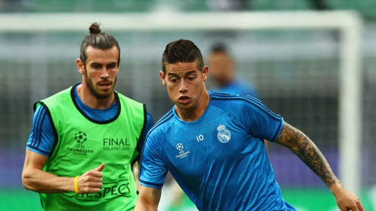 Gareth Bale y James Rodríguez, durante un entrenamiento del Real Madrid Gareth Bale y James Rodríguez, durante un entrenamiento del Real Madrid
