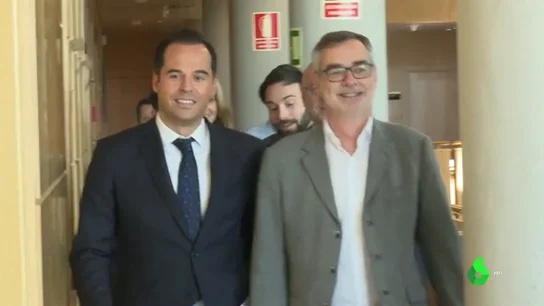 Ciudadanos reafirma su apoyo a Díaz Ayuso para ser presidenta: "No está inhabilitada" Ciudadanos reafirma su apoyo a Díaz Ayuso para ser presidenta: "No está inhabilitada"