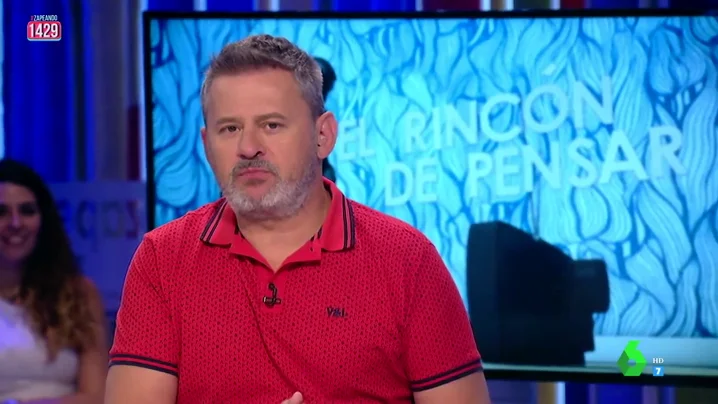 La irónica respuesta de Miki Nadal a Salvini: "Después de estar días a la deriva, lo que más te apetece es ir a Pacha" La irónica respuesta de Miki Nadal a Salvini: "Después de estar días a la deriva, lo que más te apetece es ir a Pacha"