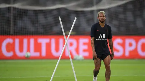 Neymar, durante un entrenamiento Neymar, durante un entrenamiento
