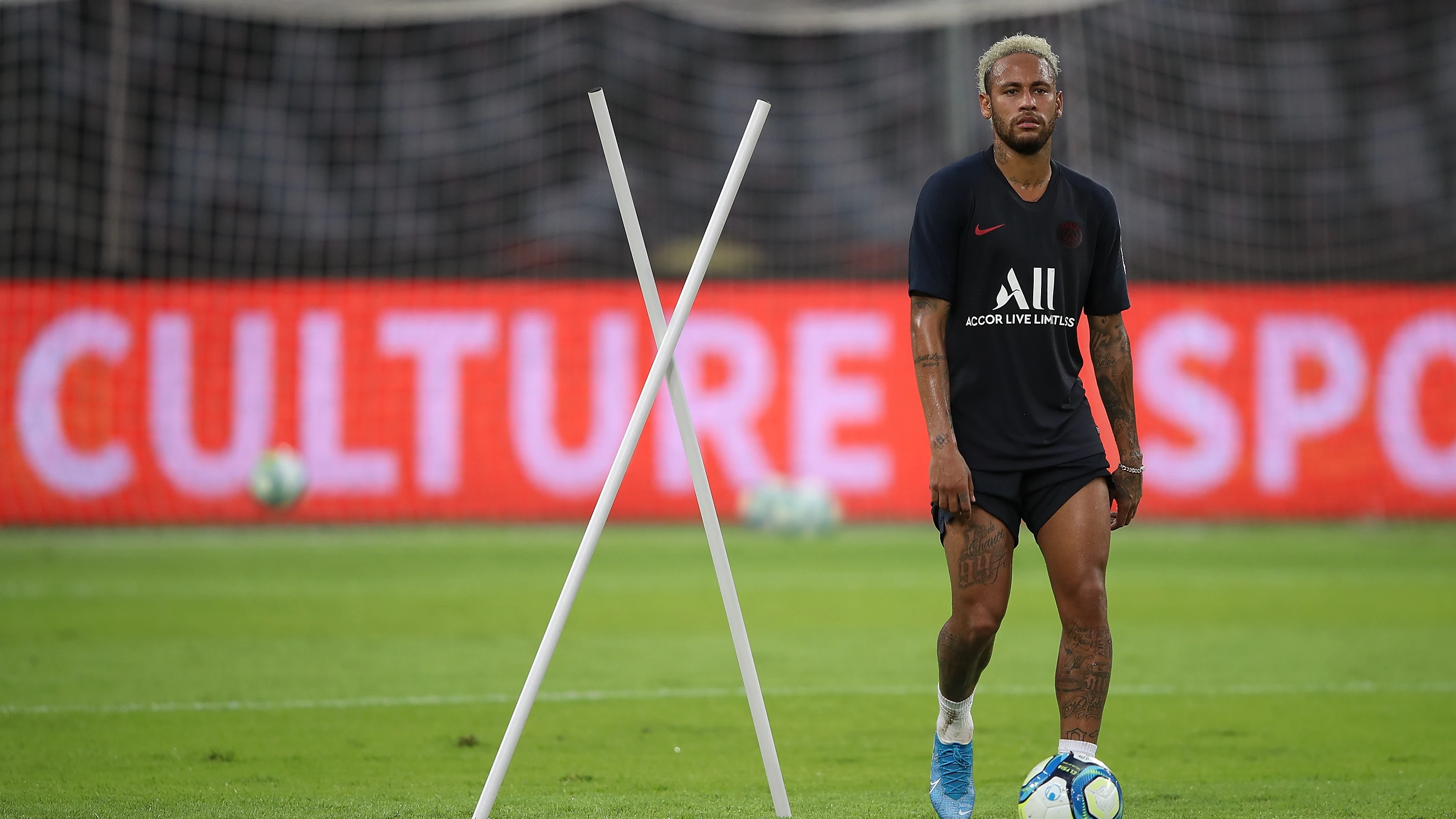 Neymar, durante un entrenamiento