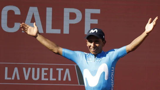 Nairo Quintana celebra su victoria en la segunda etapa de la Vuelta Nairo Quintana celebra su victoria en la segunda etapa de la Vuelta