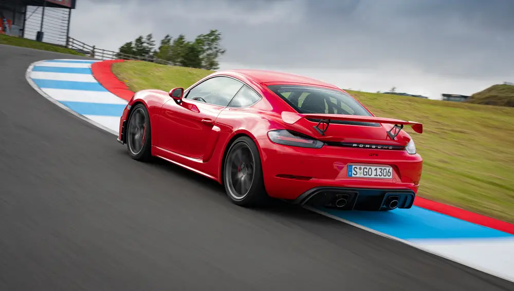 Porsche 718 Cayman GT4 Porsche 718 Cayman GT4