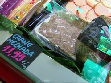 La carne de marca blanca afectada con listeria se vendió en tiendas de varios pueblos de Sevilla