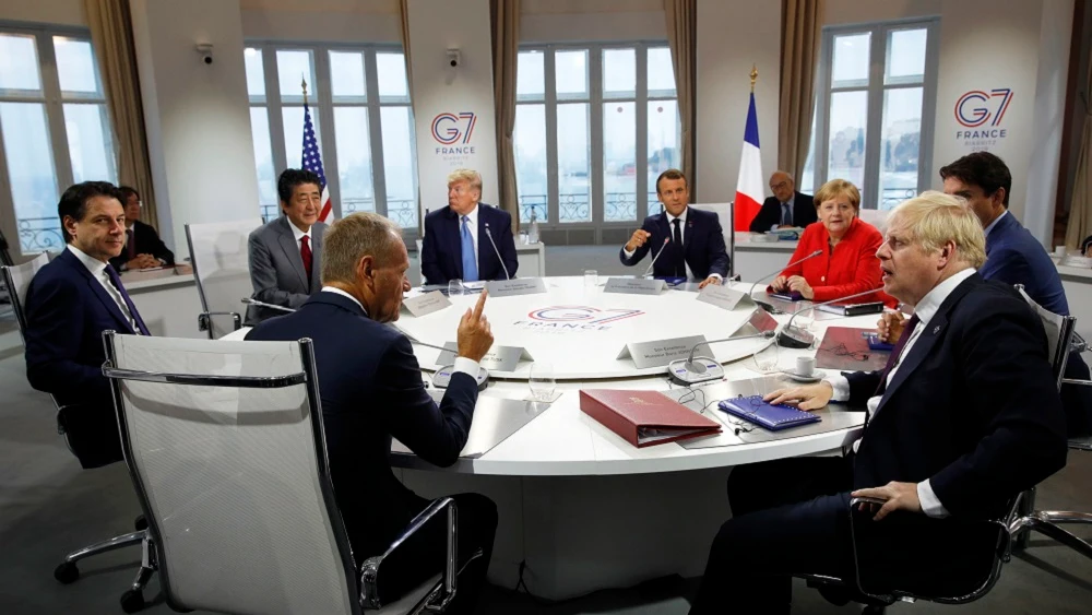 Líderes reunidos en la cumbre el G7.