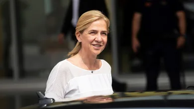 La infanta Cristina a su salida de la clínica Quiron en Pozuelo La infanta Cristina a su salida de la clínica Quiron en Pozuelo