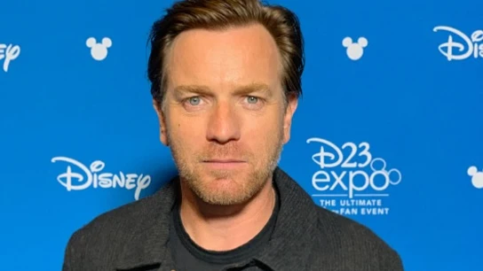 Ewan McGregor durante la D23 Expo. Ewan McGregor durante la D23 Expo.
