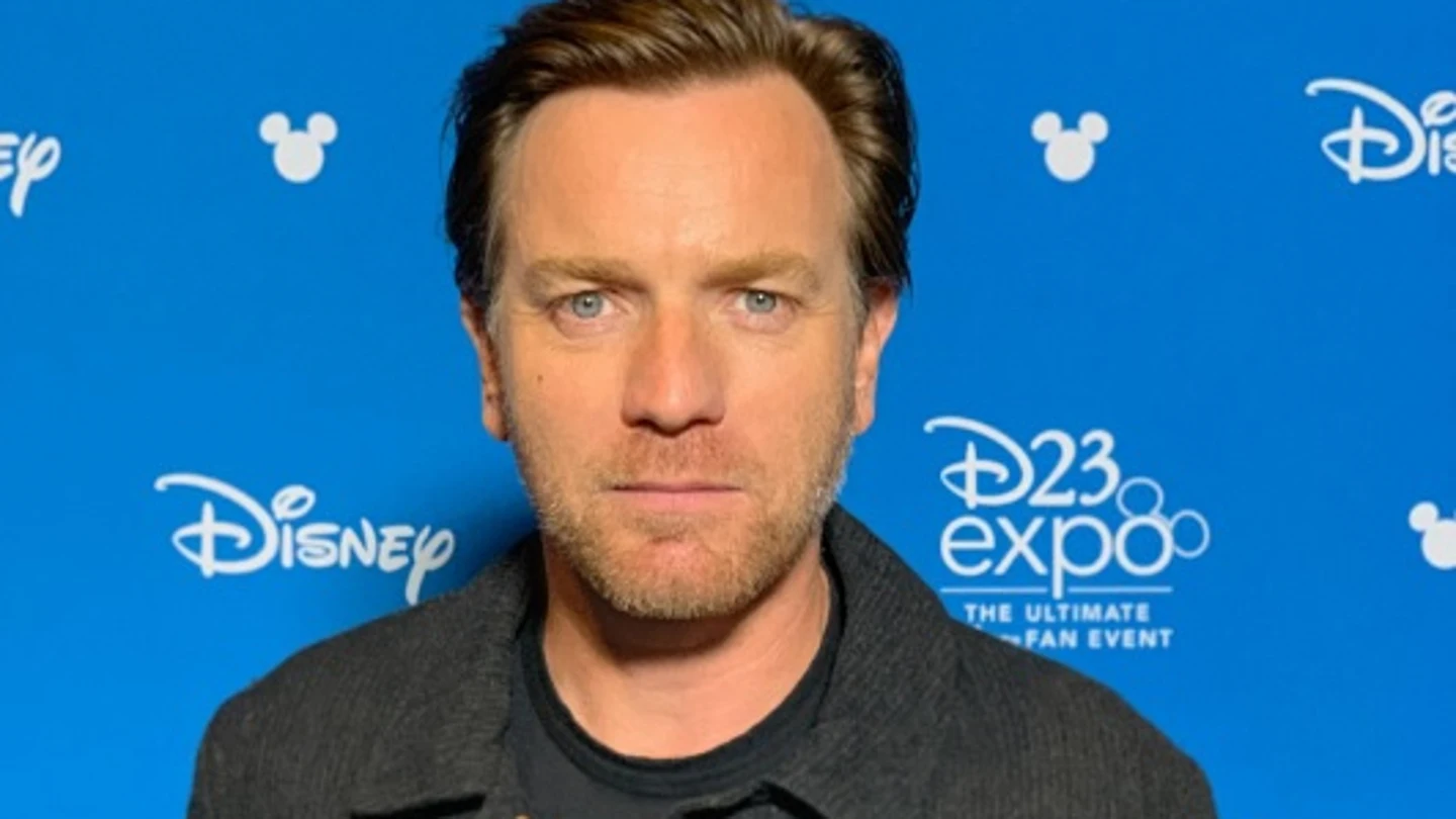 Ewan McGregor durante la D23 Expo. Ewan McGregor durante la D23 Expo.