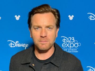 Ewan McGregor durante la D23 Expo. Ewan McGregor durante la D23 Expo.