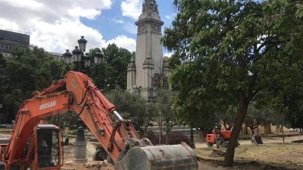 Obras en la madrileña plaza de España de Madrid