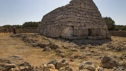 Naveta des Tudons Naveta des Tudons