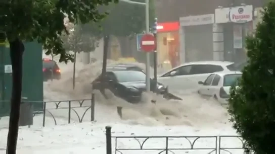 Las imágenes de las fuertes tormentas que han inundado Madrid  Las imágenes de las fuertes tormentas que han inundado Madrid